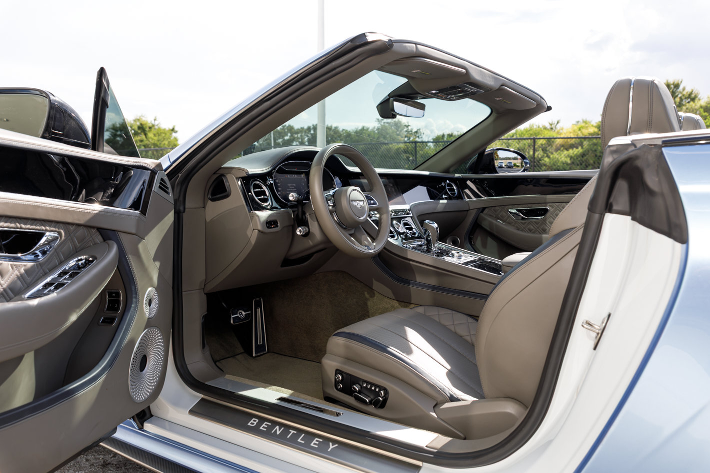 Certified 2022 Bentley Continental GT Speed AWD/4WD image 27