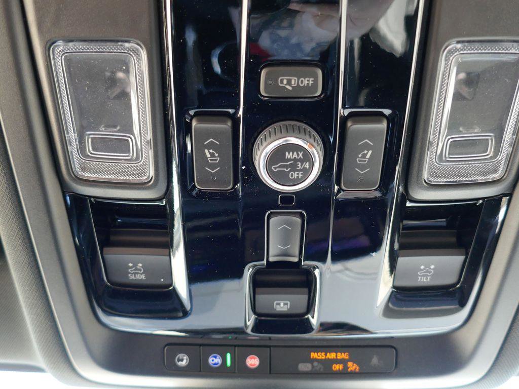 New 2026 Chevrolet Suburban Z71 image 37