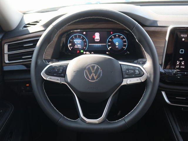 New 2026 Volkswagen Atlas SE image 13