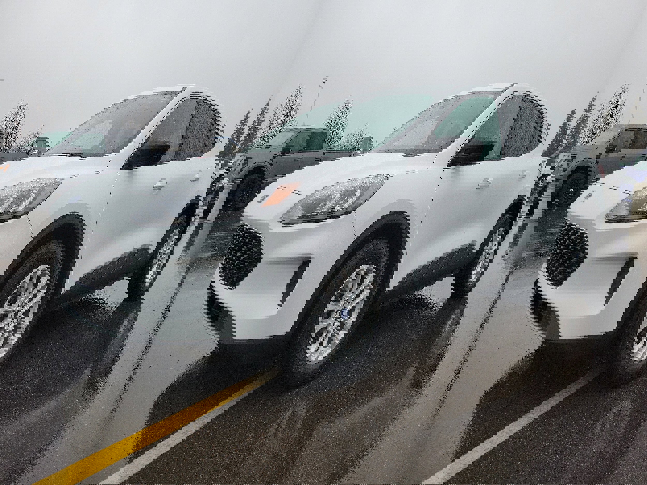 Certified 2022 Ford Escape SE w/ Convenience Package image 2