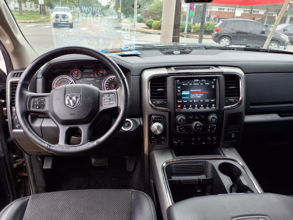 Used 2018 RAM 1500 Sport w/ Sport Premium Group image 4