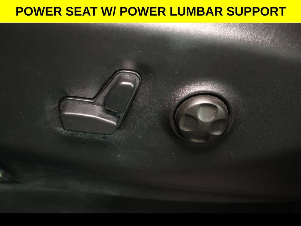 Used 2025 Chrysler Pacifica Select FWD image 5