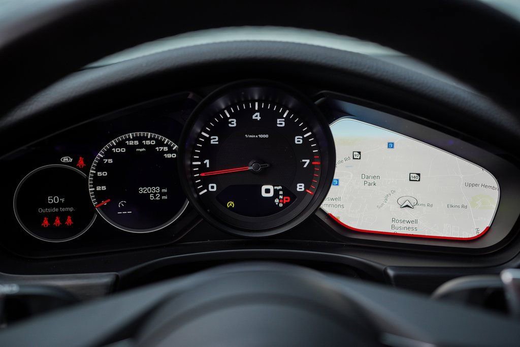 Used 2022 Porsche Panamera Platinum Edition image 26