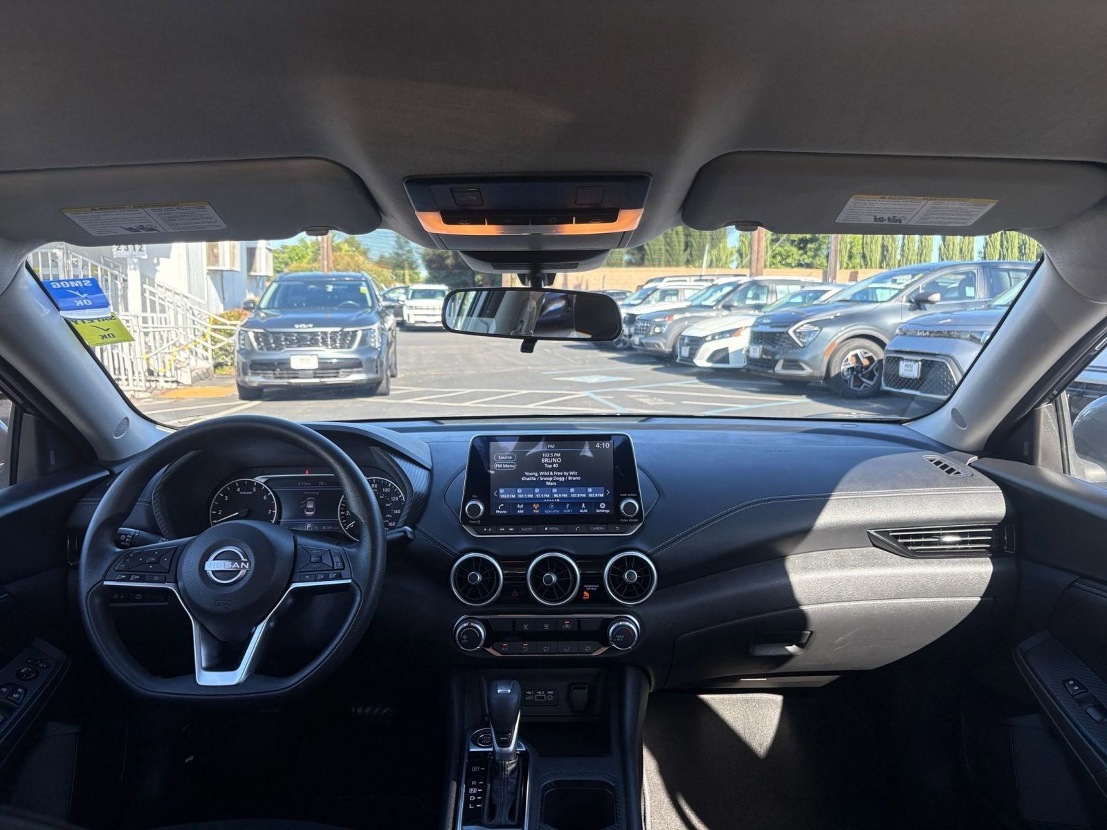 Used 2025 Nissan Sentra SV FWD image 31