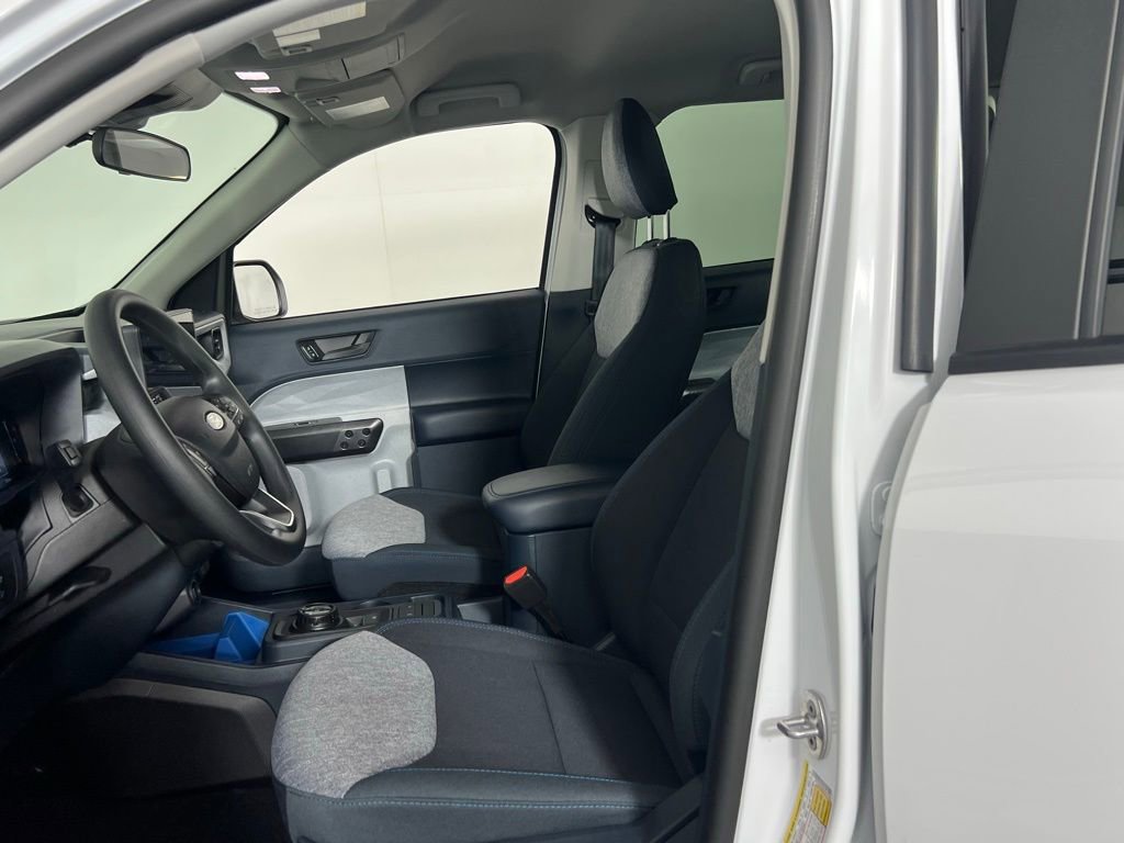 Used 2025 Ford Maverick XLT w/ Equipment Group 302A image 17