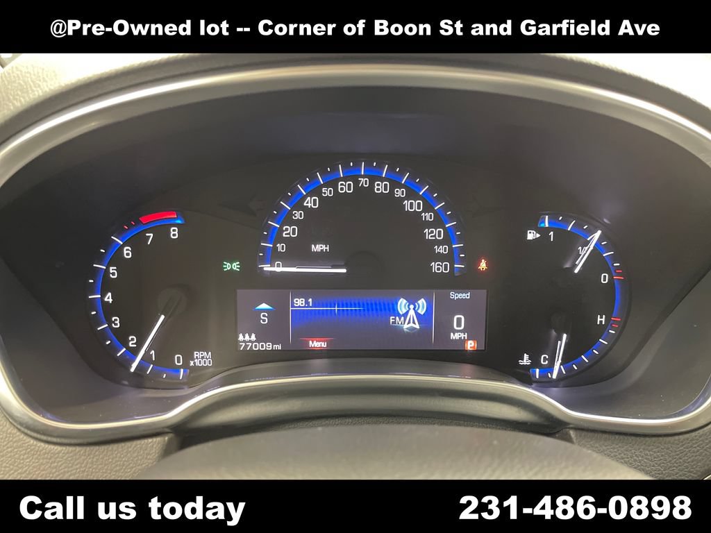Used 2013 Cadillac SRX Luxury w/ Driver Awareness Package AWD/4WD image 23