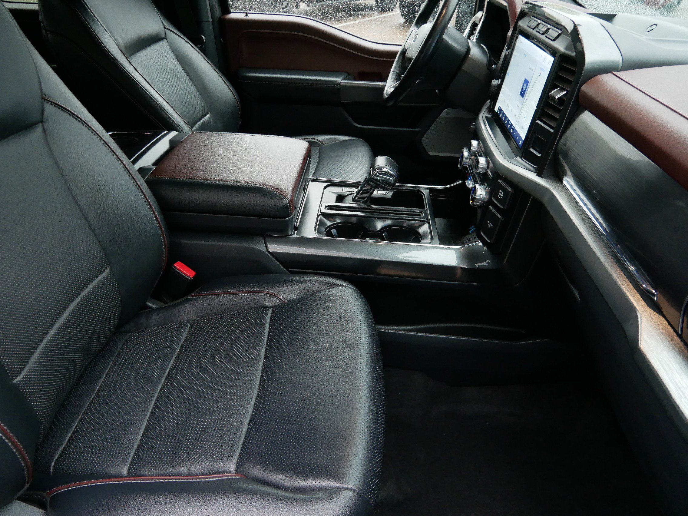 Used 2023 Ford F150 Lariat w/ Equipment Group 502A High AWD/4WD image 23