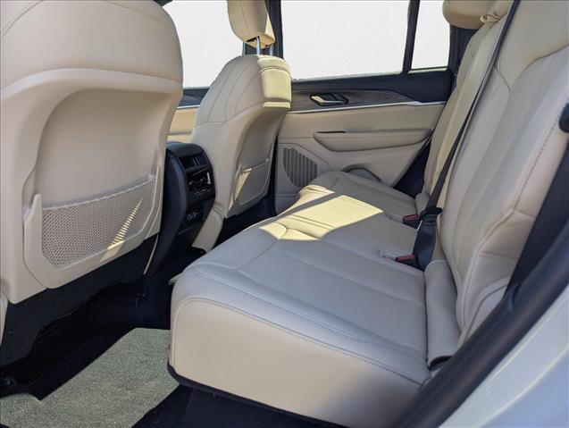 New 2025 Jeep Grand Cherokee Limited w/ Black Appearance Package RWD image 26