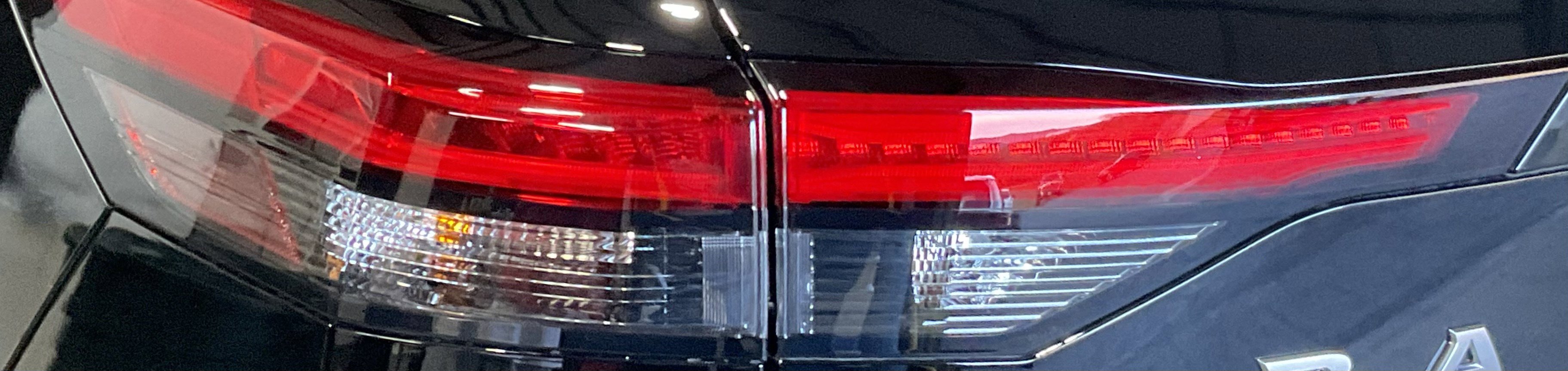 Used 2025 Nissan Pathfinder SV AWD/4WD image 10