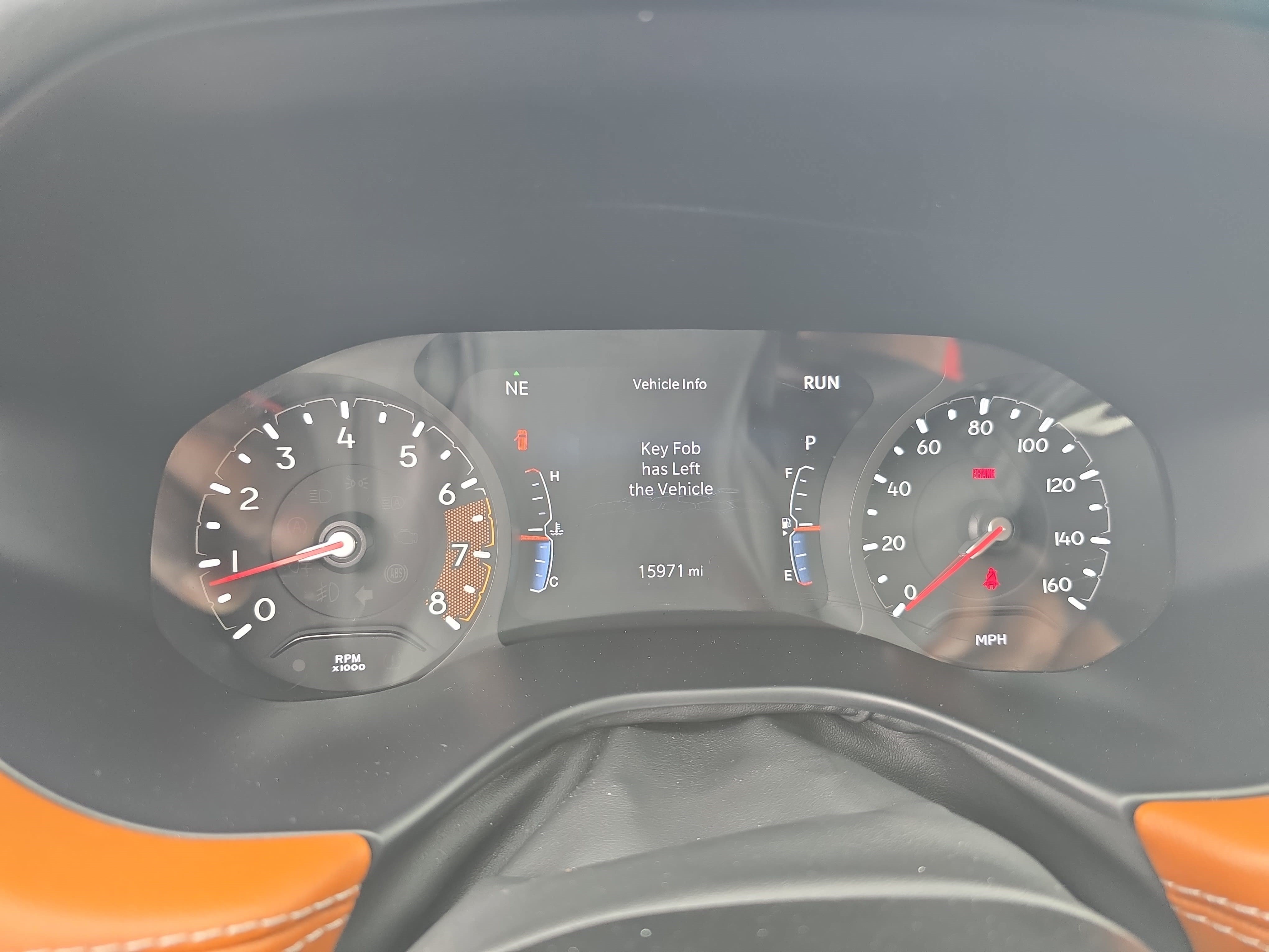 Used 2025 Jeep Compass Limited w/ Sun & Sound Group AWD/4WD image 18