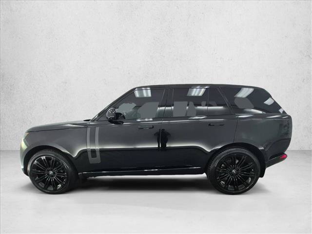 Certified 2025 Land Rover Range Rover SE AWD/4WD image 9