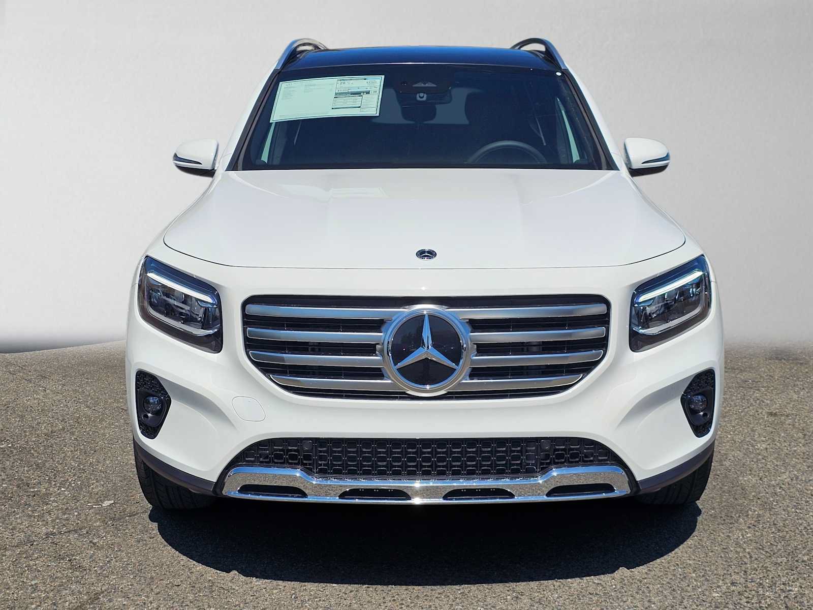 New 2026 Mercedes-Benz GLB 250 image 8