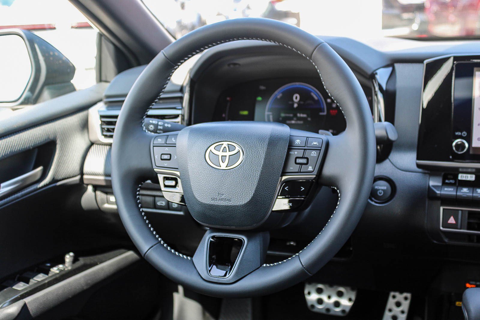 New 2026 Toyota Camry SE FWD image 17
