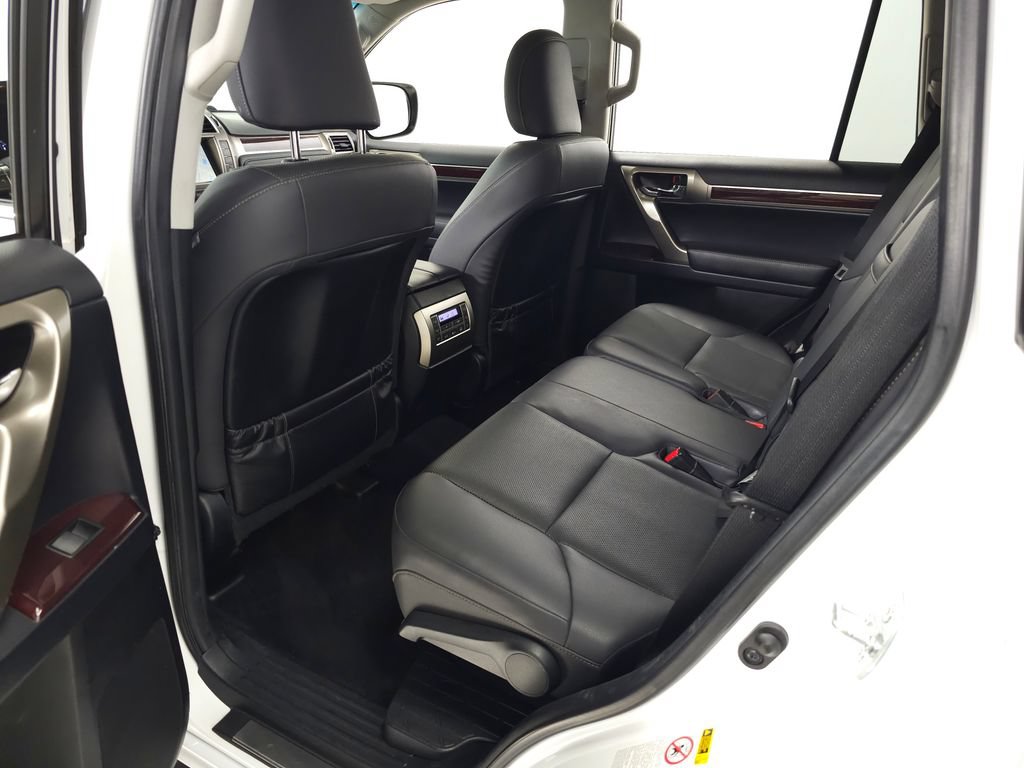 Used 2019 Lexus GX 460 Premium AWD/4WD image 25