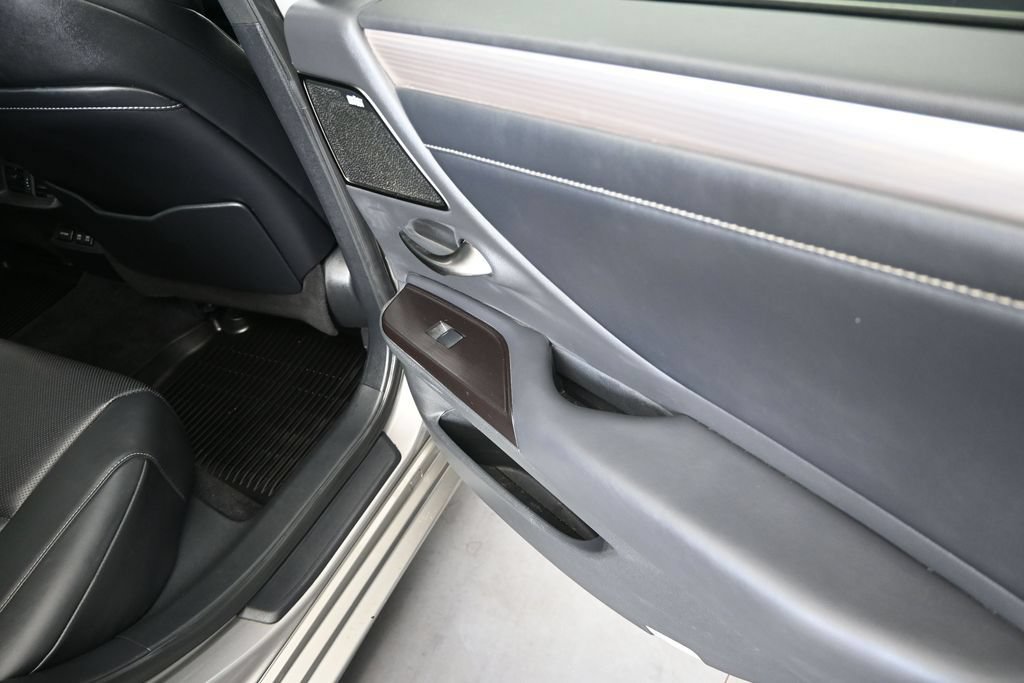 Used 2019 Lexus ES 350 F Sport w/ Accessory Package FWD image 21