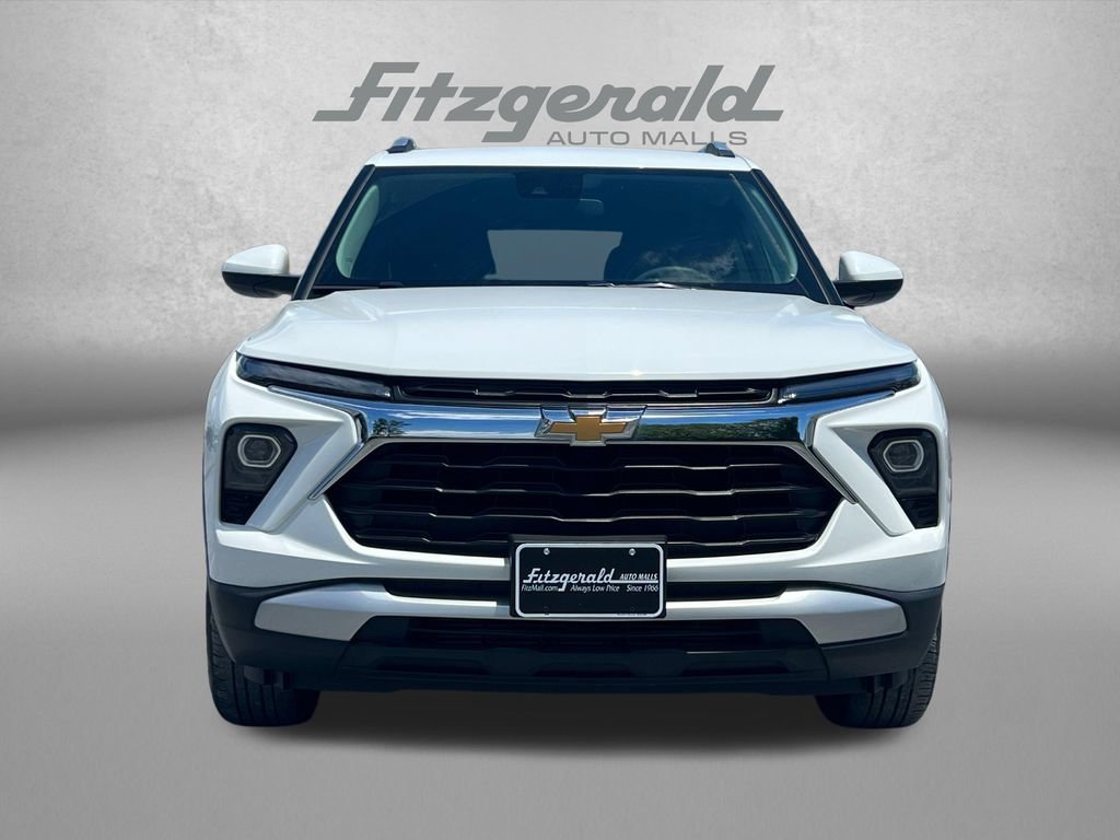 Used 2025 Chevrolet TrailBlazer LT AWD/4WD image 6
