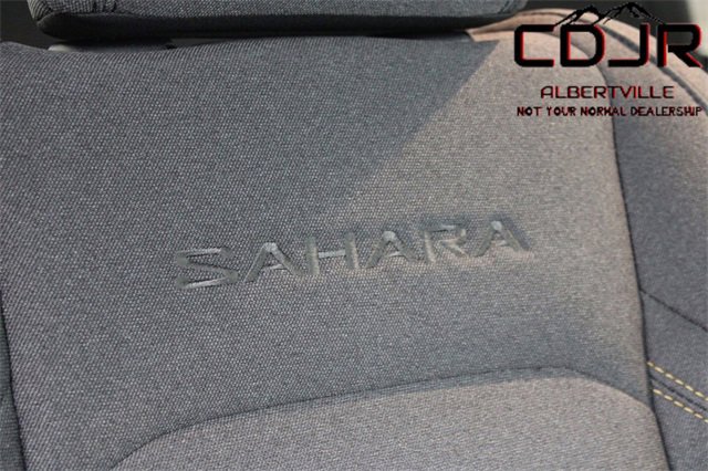 Used 2024 Jeep Wrangler Sahara w/ Technology Group image 18