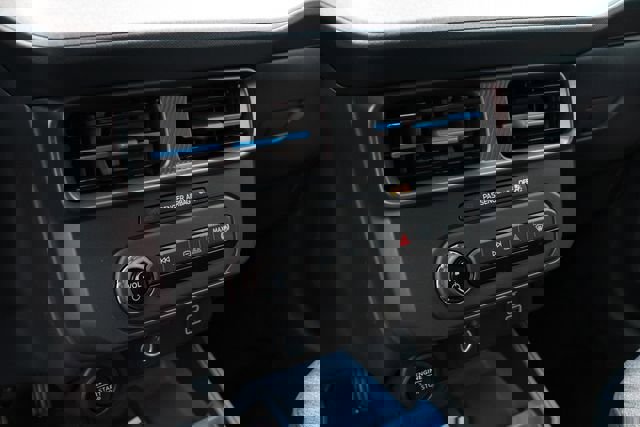 New 2026 Ford Maverick XLT image 16