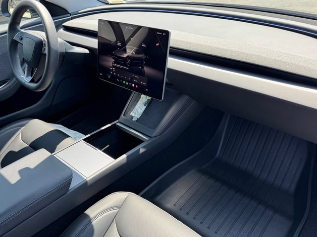 Used 2025 Tesla Model 3 Long Range RWD image 5