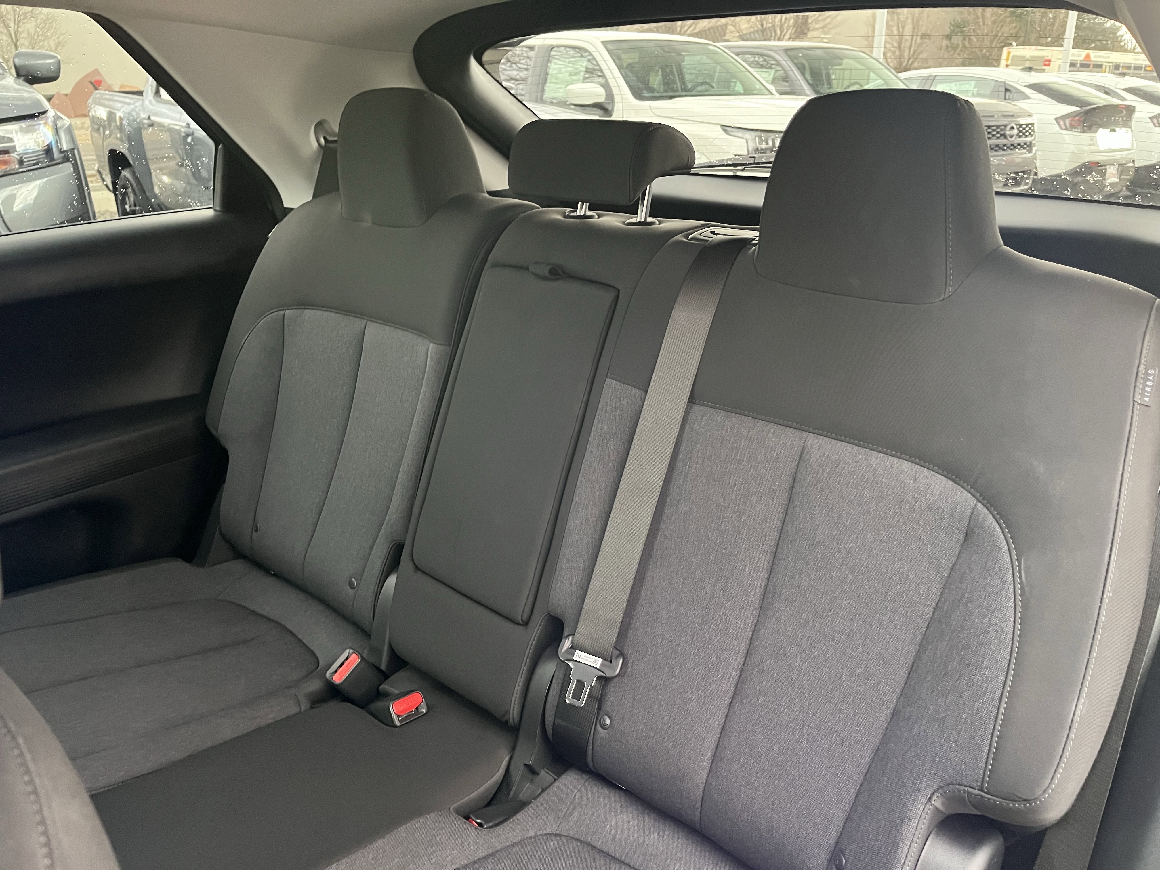 Used 2025 Hyundai Ioniq 5 SE image 29