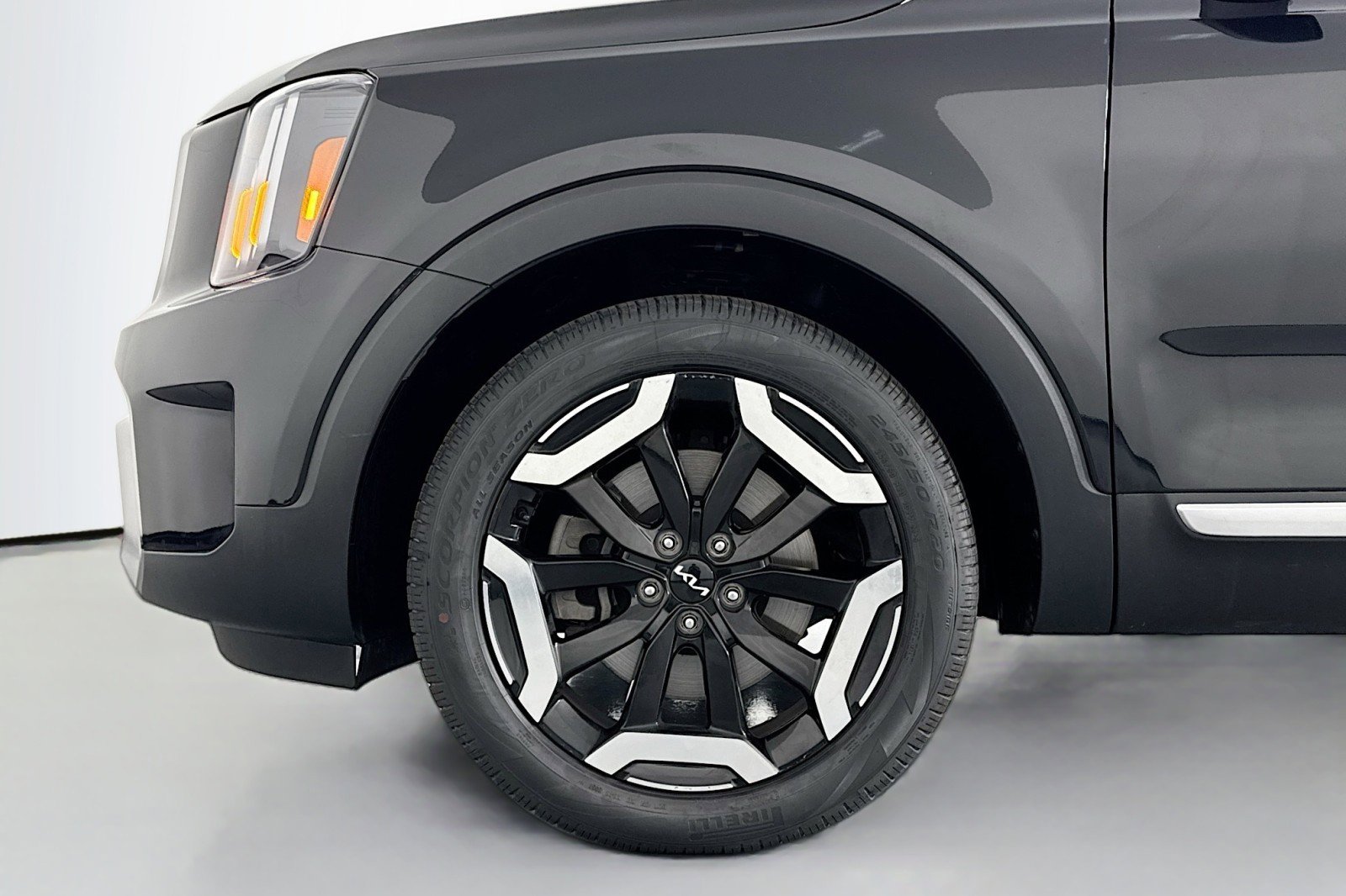 Used 2024 Kia Telluride S w/ S Sunroof Package image 10