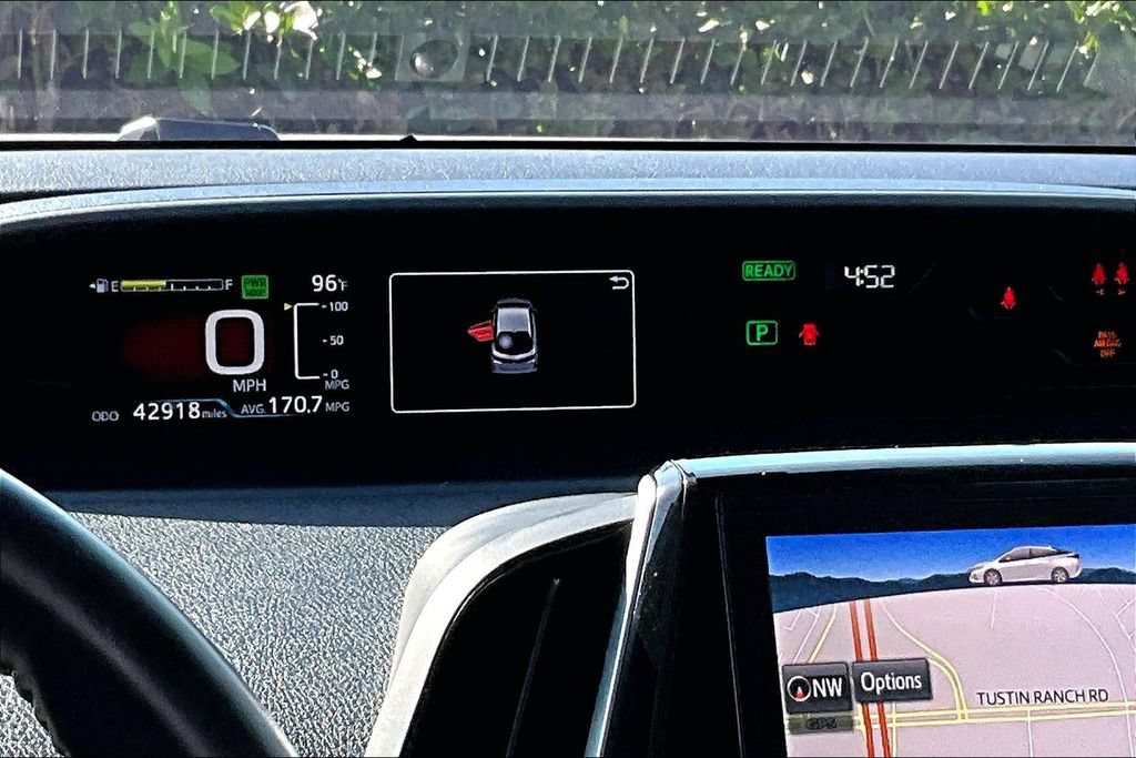 Used 2019 Toyota Prius Prime Premium FWD image 13