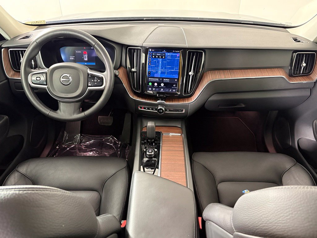 Used 2023 Volvo XC60 B5 Plus w/ Protection Package Premier FWD image 32