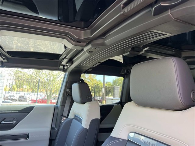 New 2026 GMC Hummer EV SUV image 17