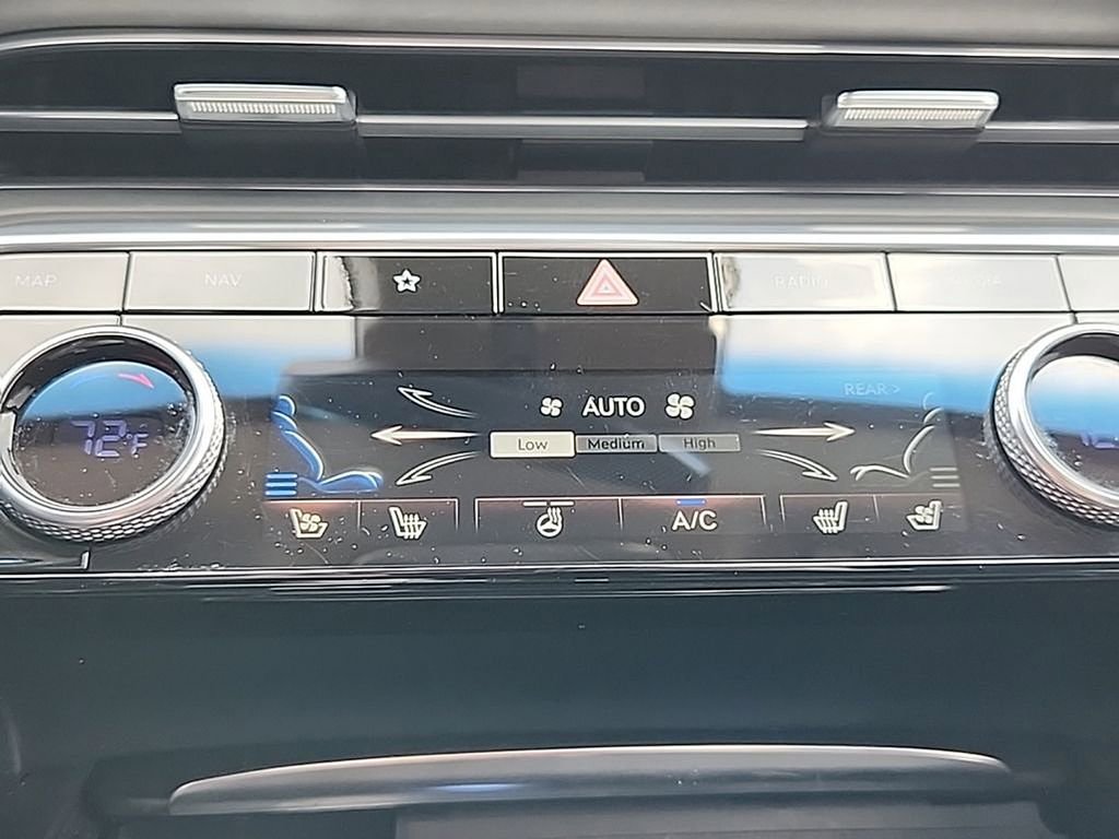 Used 2024 Genesis GV80 2.5T w/ Prestige Package image 12