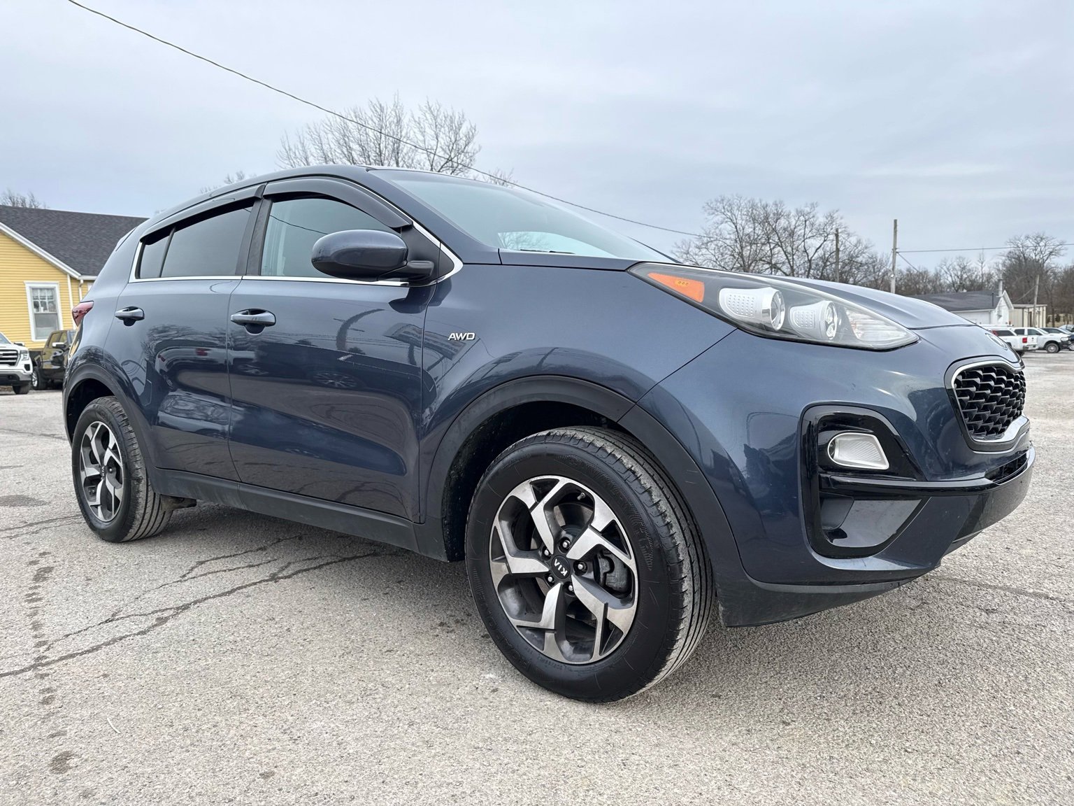 Used 2020 Kia Sportage LX image 9