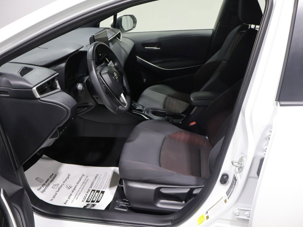 Used 2024 Toyota Corolla SE w/ Convenience Package image 22