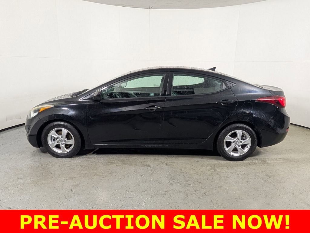 Used 2015 Hyundai Elantra SE image 4
