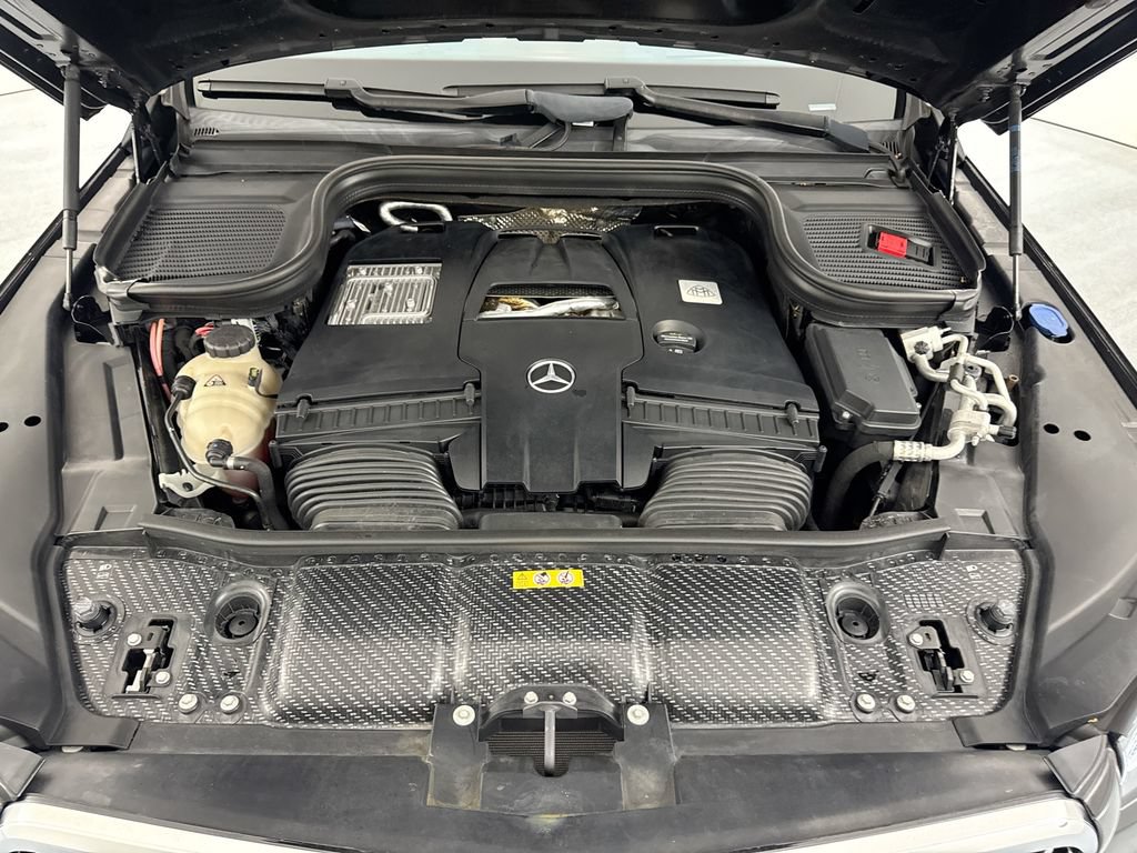 Used 2021 Mercedes-Benz Maybach GLS 600 4MATIC image 31