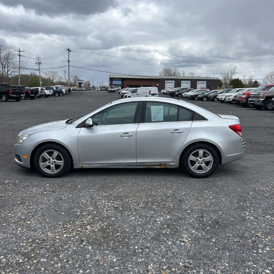 Used 2014 Chevrolet Cruze LT FWD image 5