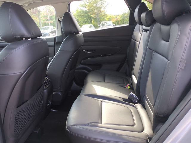 Used 2026 Hyundai Tucson Limited FWD image 12