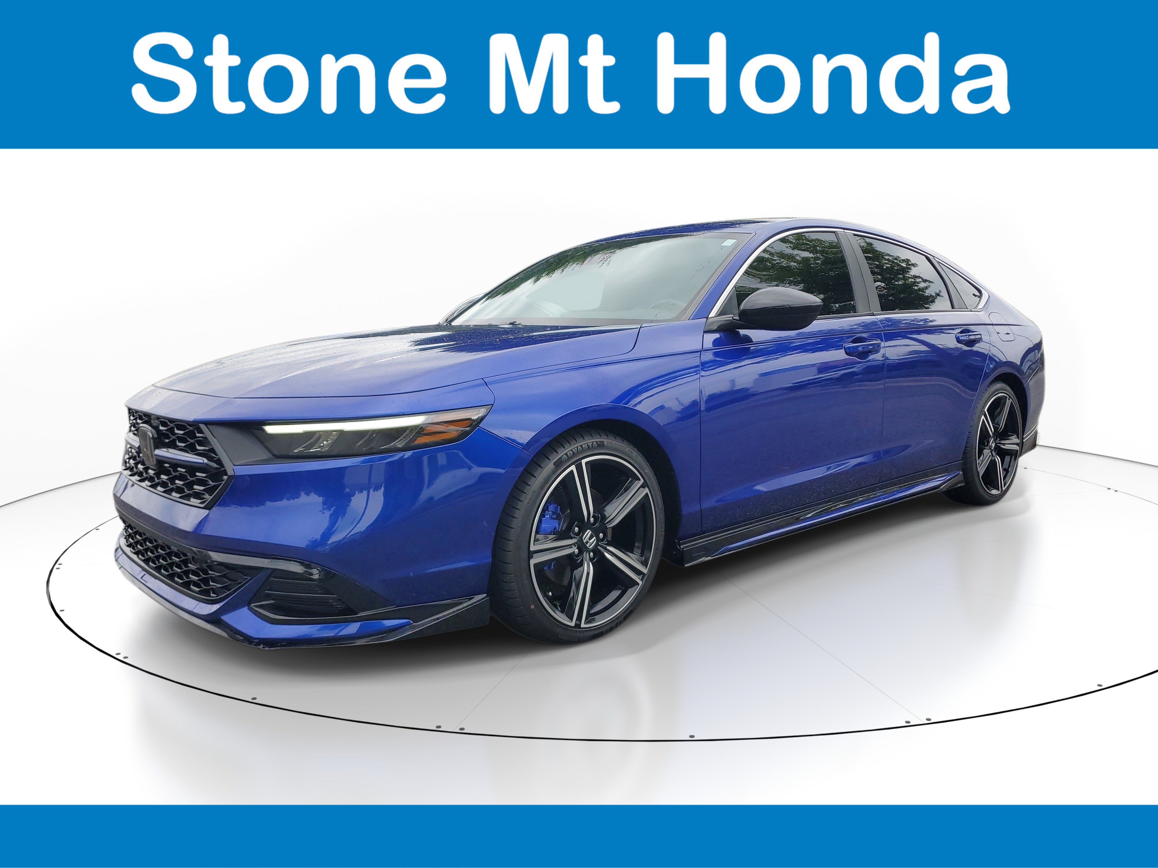 Used 2024 Honda Accord Sport image 3