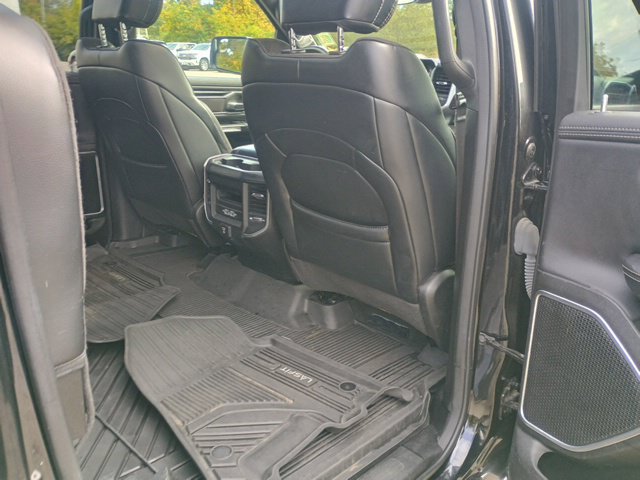 Used 2023 RAM 1500 Laramie AWD/4WD image 17