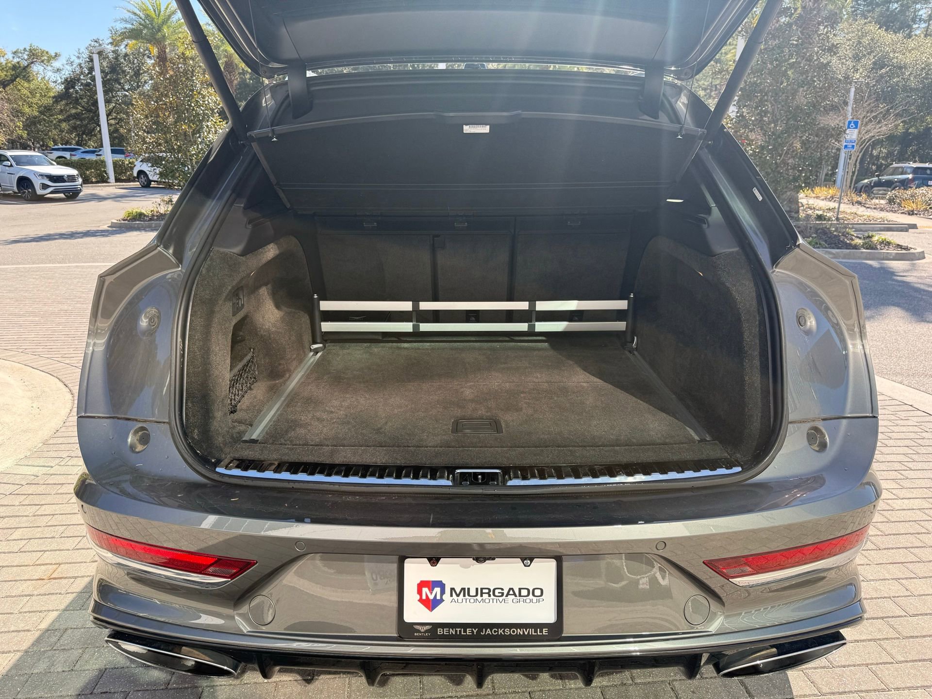 Certified 2021 Bentley Bentayga Speed image 14