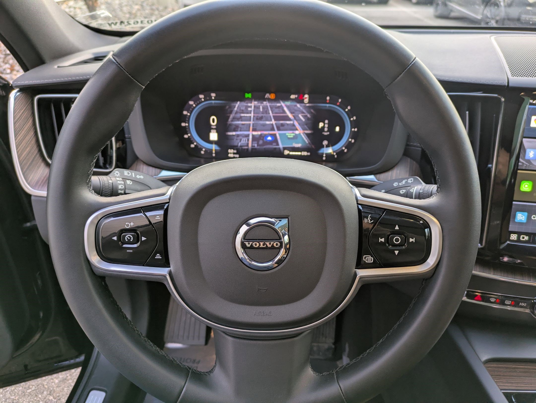 Certified 2023 Volvo XC60 B6 Ultimate w/ Protection Package Premier image 16