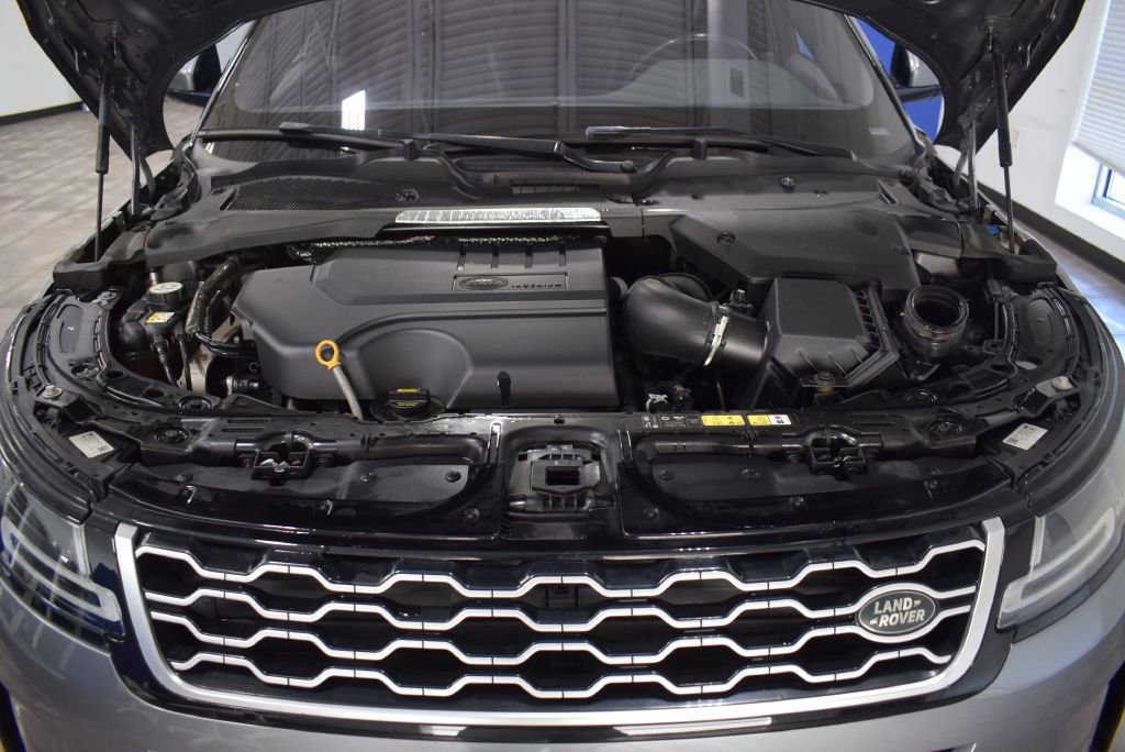 Used 2020 Land Rover Range Rover Evoque SE image 34