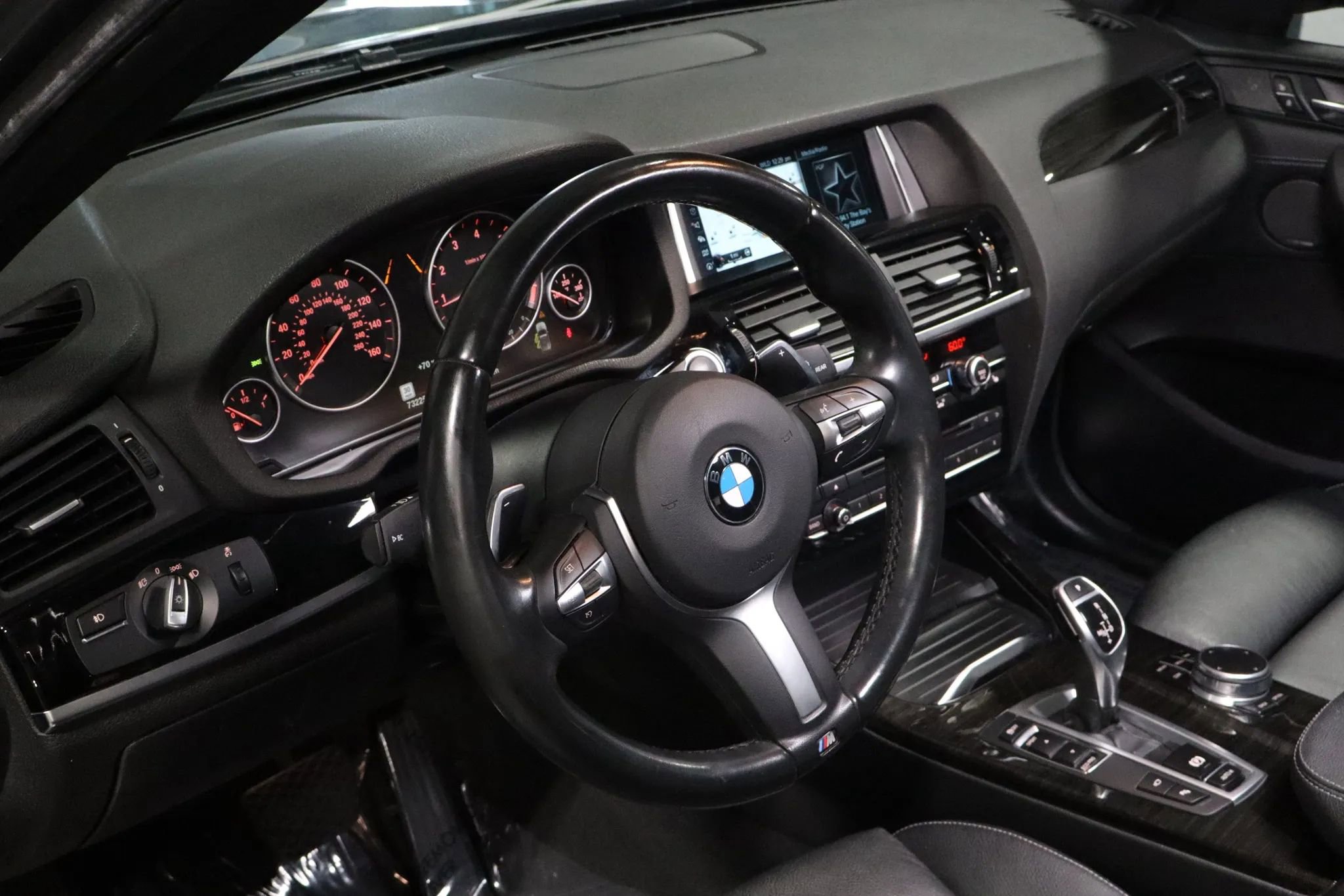 Used 2017 BMW X3 sDrive28i image 9