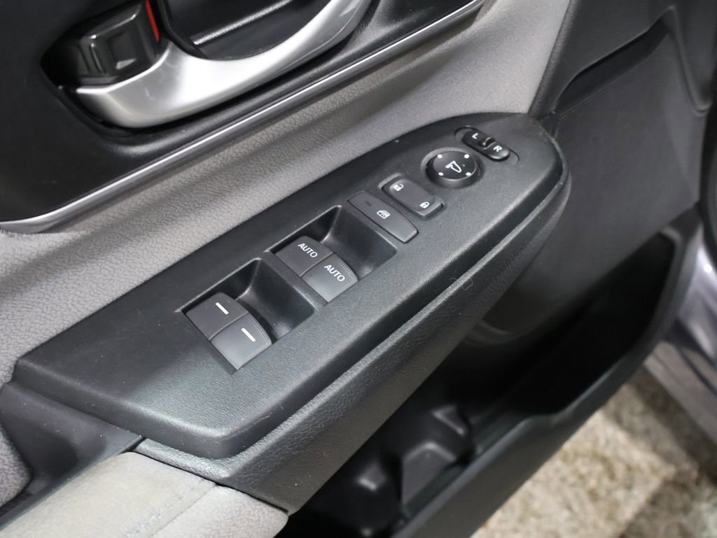 Used 2017 Honda CR-V EX image 13