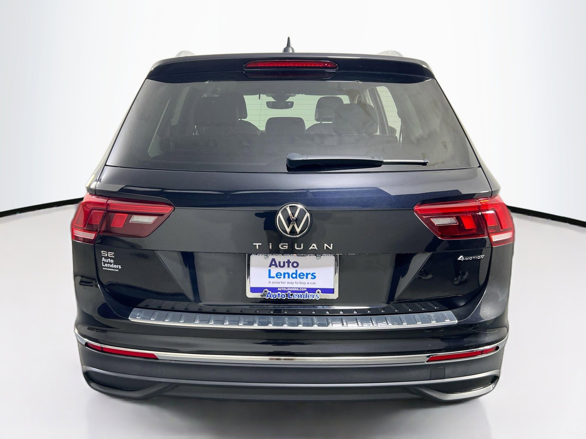 Used 2022 Volkswagen Tiguan SE AWD/4WD image 6