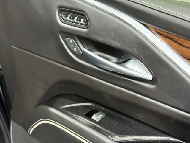 Used 2023 Cadillac Escalade ESV Sport Platinum image 27