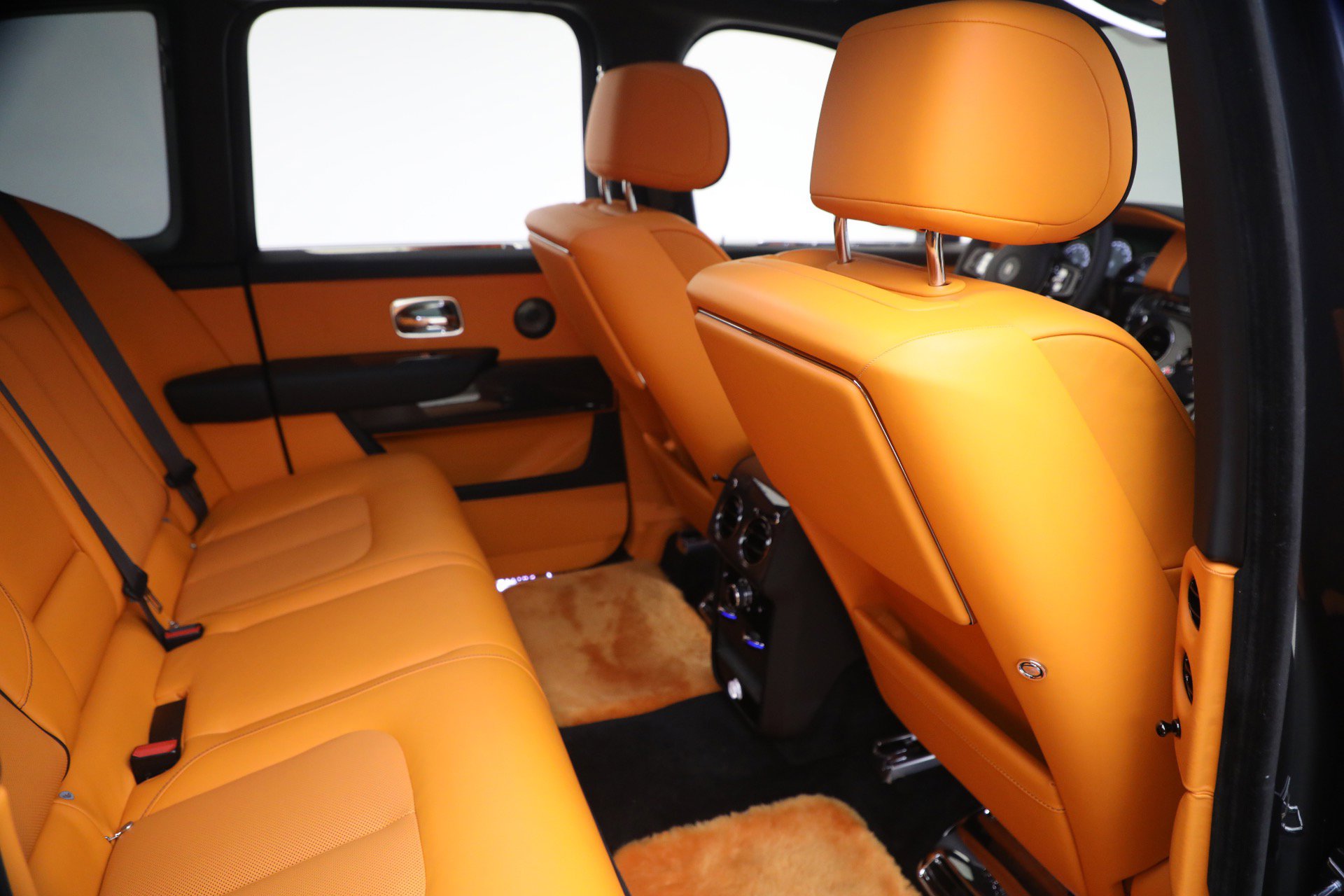 Certified 2024 Rolls-Royce Cullinan Black Badge w/ Driver's Package image 26