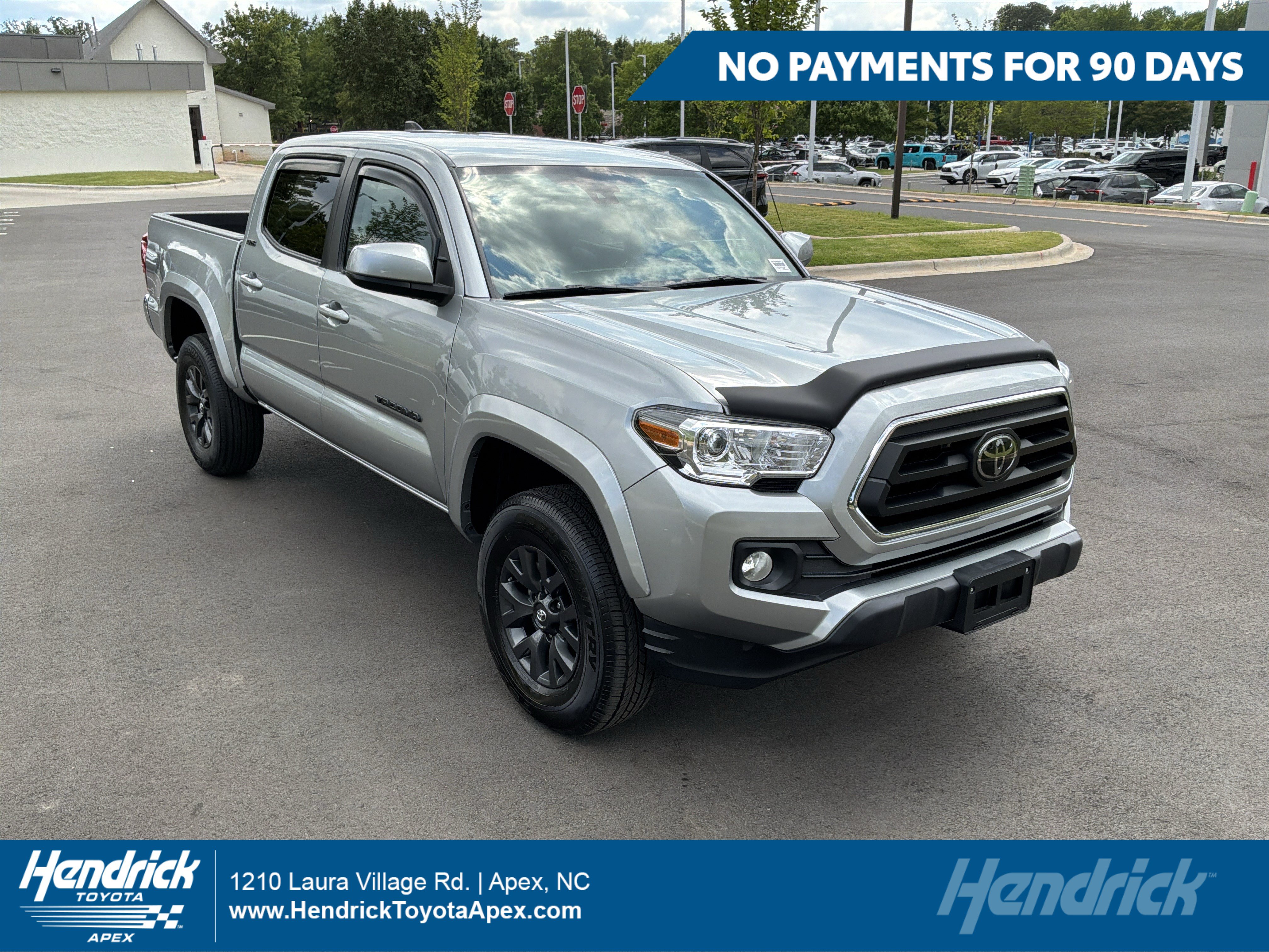 Used 2023 Toyota Tacoma SR5 RWD image 1