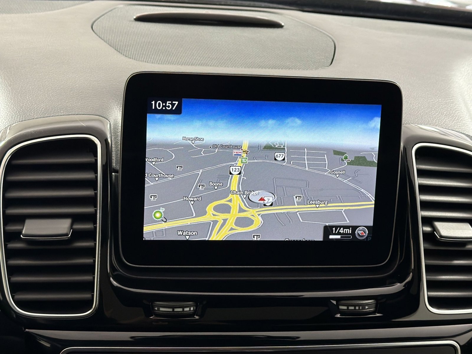 Used 2018 Mercedes-Benz GLE 350 4MATIC image 20