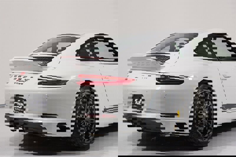 Used 2019 Porsche 911 Carrera T image 31