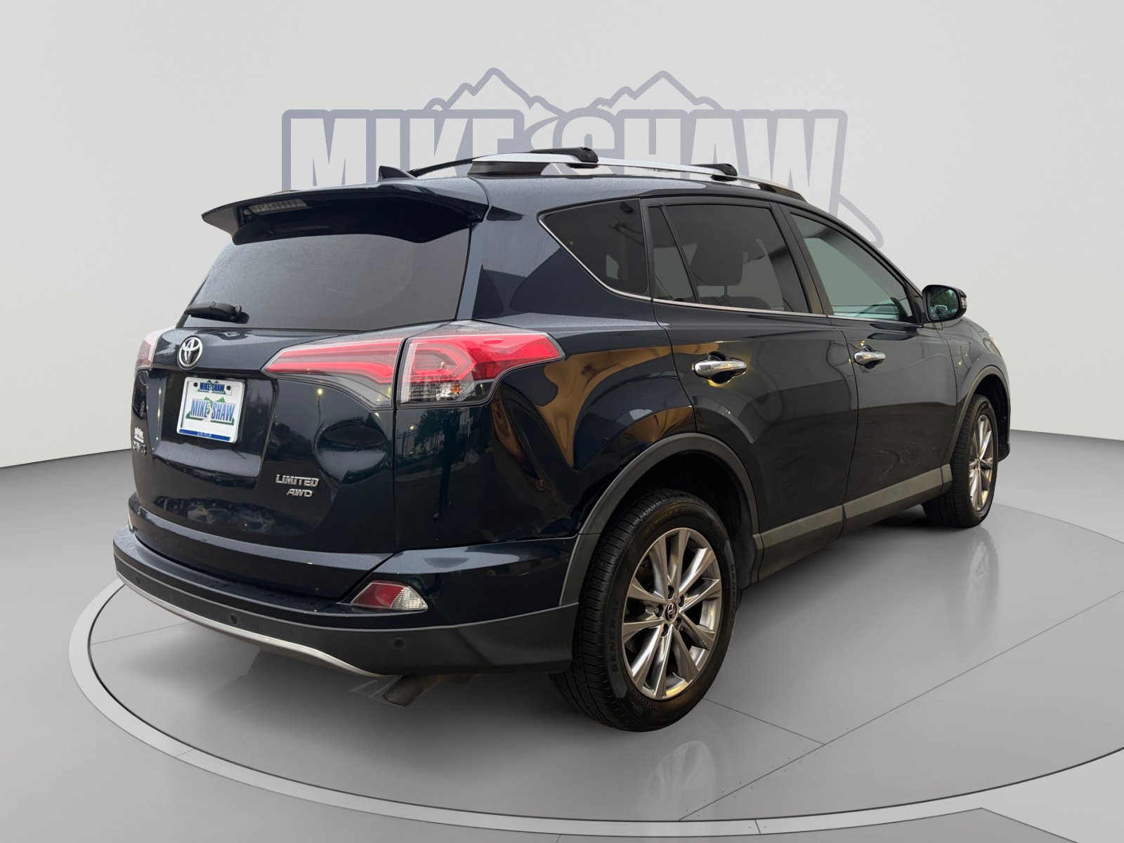 Used 2017 Toyota RAV4 Limited AWD/4WD image 5