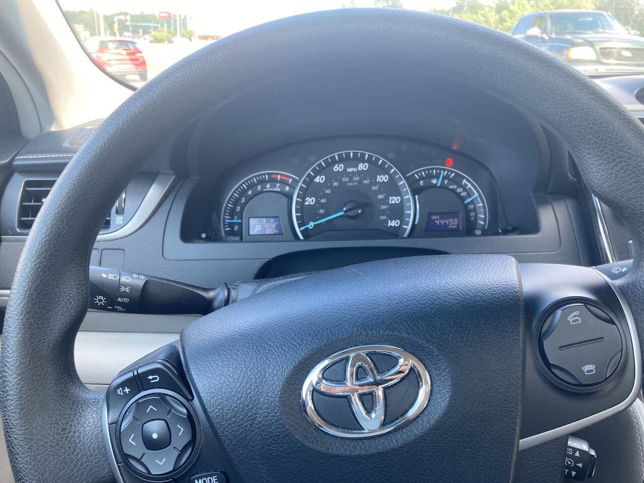 Used 2013 Toyota Camry LE image 11